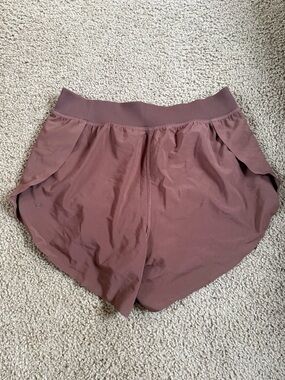 CRZ YOGA Women's Athletic Shorts in coffee Brown